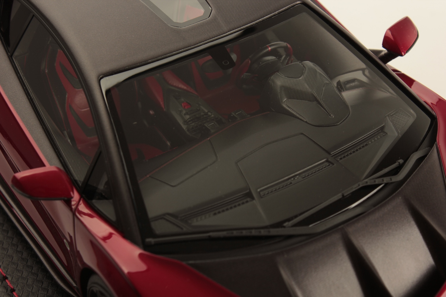 mr-collection-models-lamborghini-invencible-1-18-miniature-auto image 6