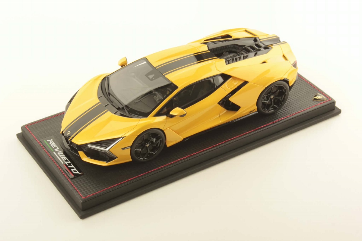 mr-collection-models-lamborghini-revuelto-1-18-miniature-v12-hpev image 1
