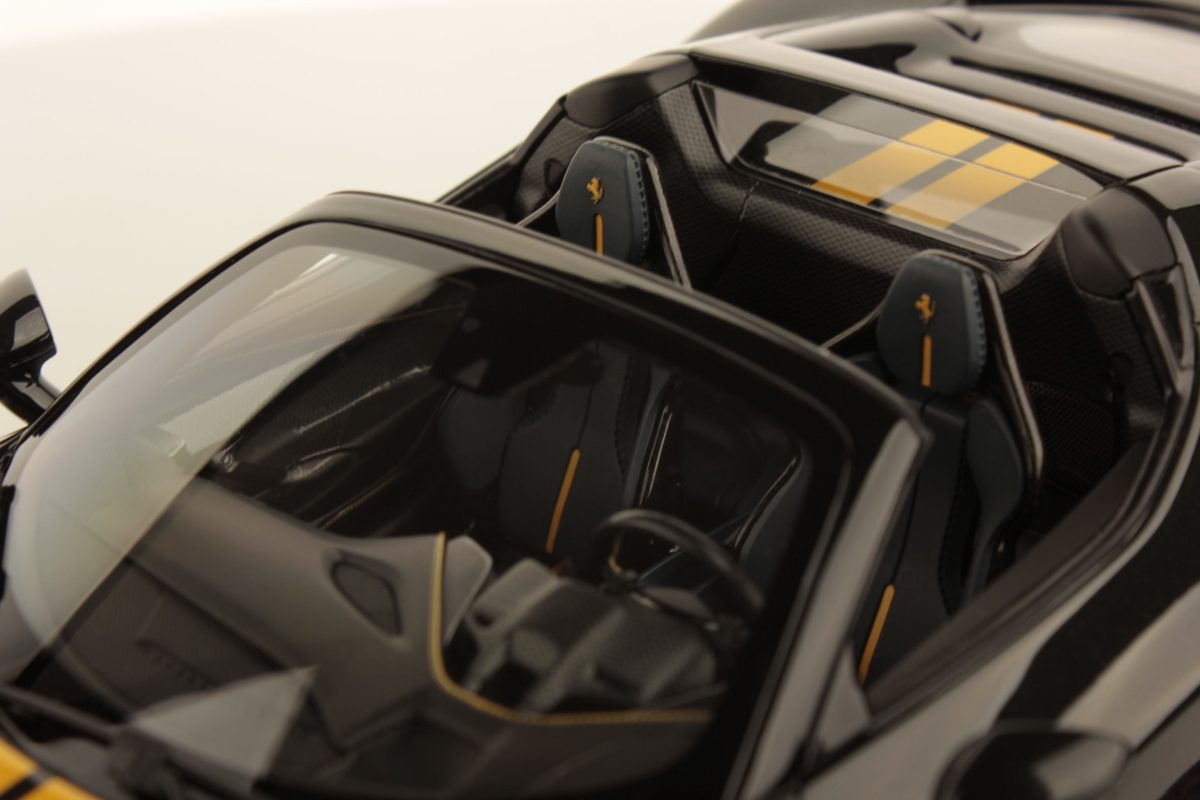 mr-collection-models-ferrari-296-gts-1-18-miniature-auto image 6