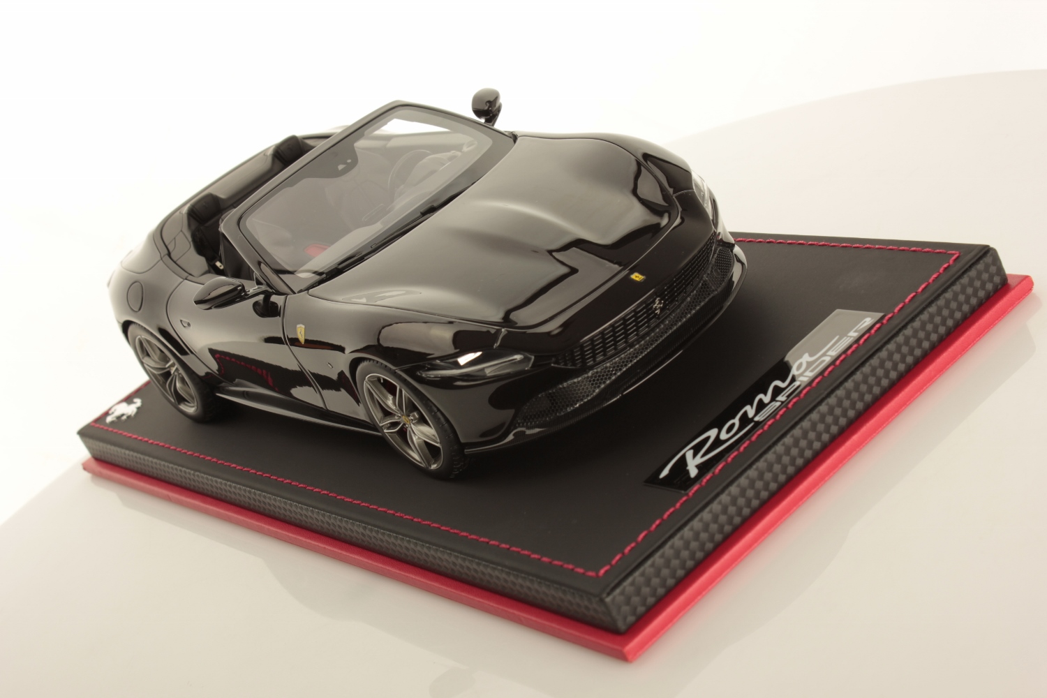 mr-collection-models-ferrari-roma-spider-1-18-2 image 3