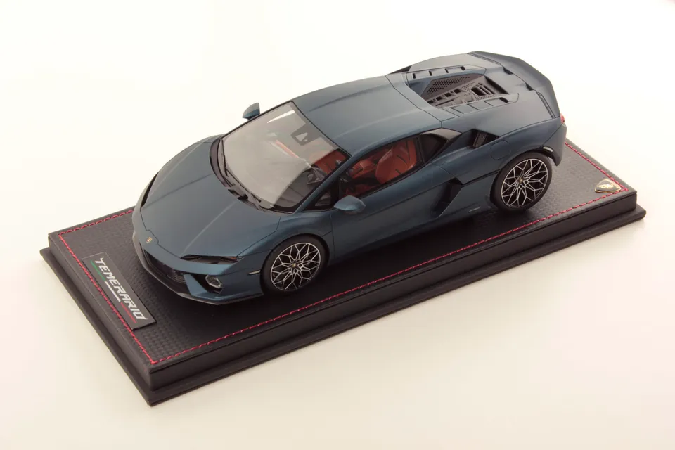mr-collection-models-lamborghini-temerario-1-18 image 1