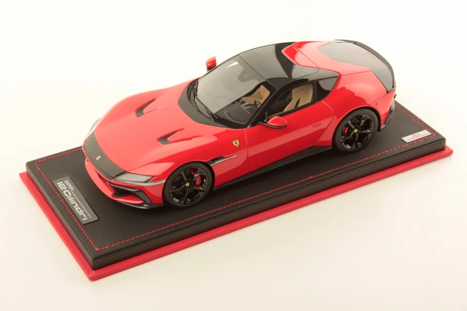 mr-collection-models-ferrari-12cilindri image 1