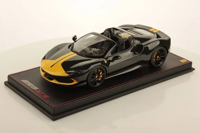 mr-collection-models-ferrari-296-gts-1-18-miniature-auto image 1