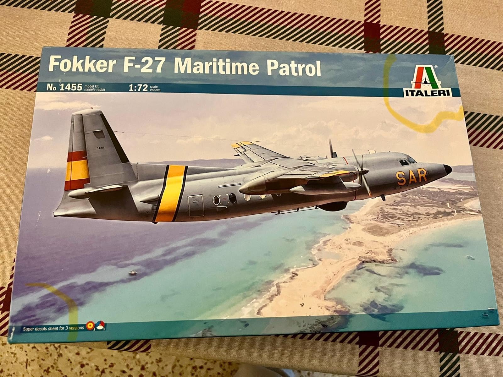 Belle maquette de patrouille maritime