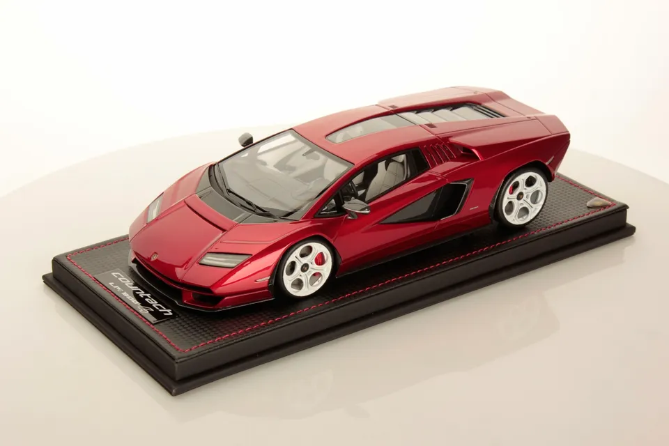 mr-collection-models-lamborghini-countach-lpi-800-4-1-18 image 1