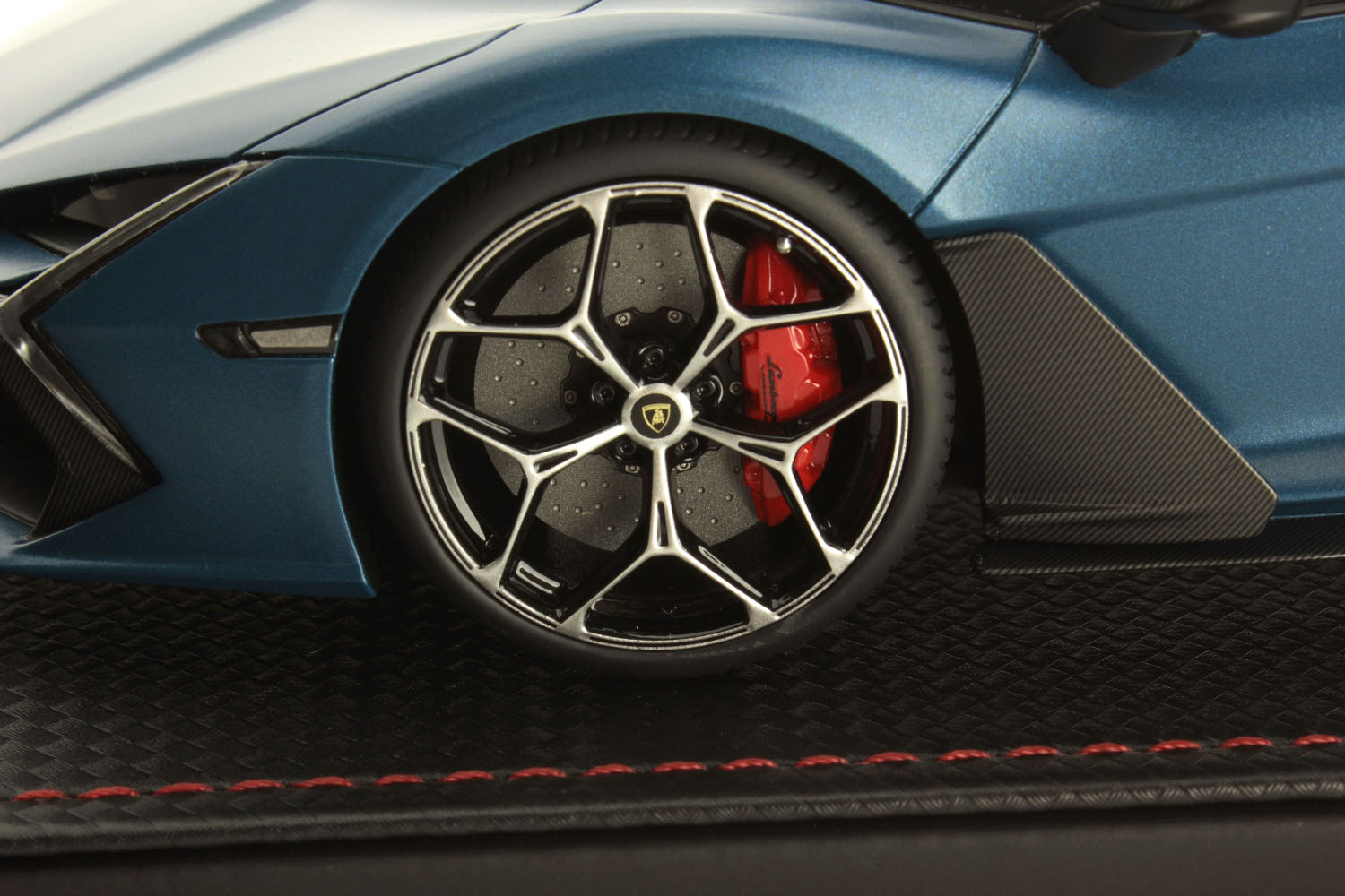 mr-collection-models-lamborghini-revuelto-1-18 image 5