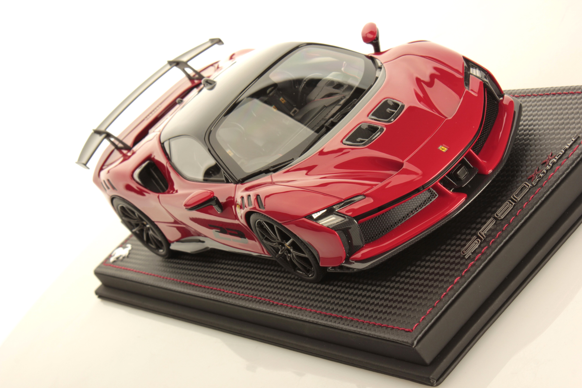 mr-collection-models-ferrari-sf90-xx-stradale-1-18-6 image 3