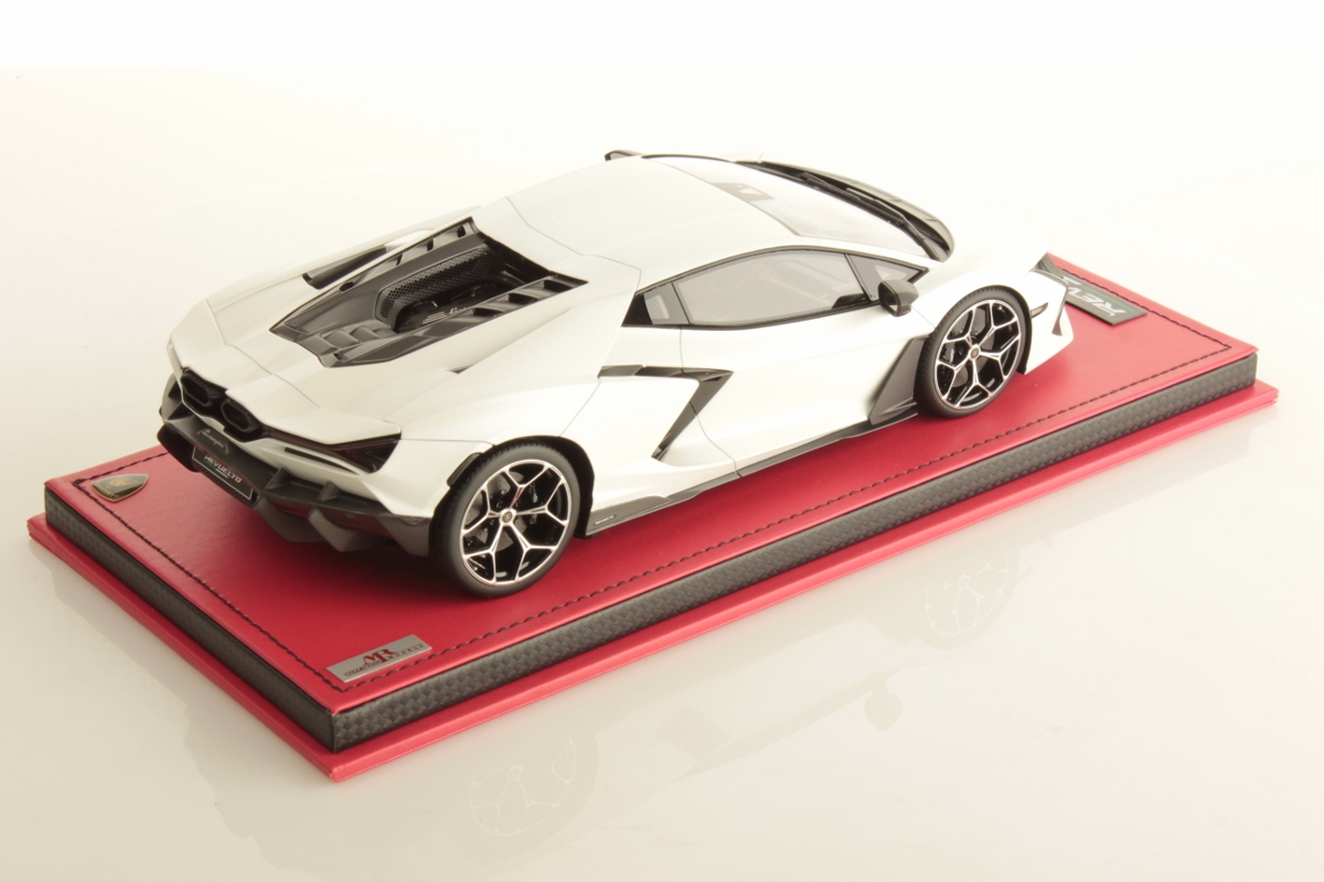 mr-collection-models-lamborghini-revuelto-1-18-miniature-auto-v12-hybride image 2