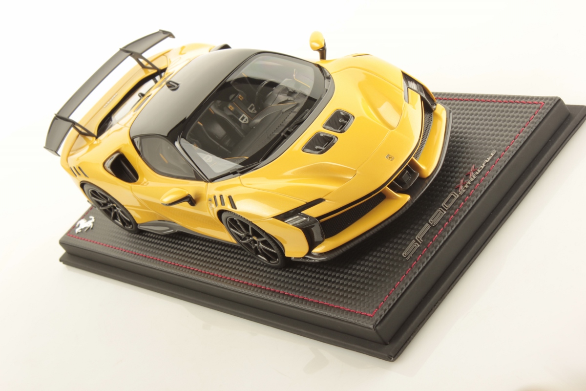 mr-collection-models-ferrari-sf90-xx-stradale-1-18-4 image 3