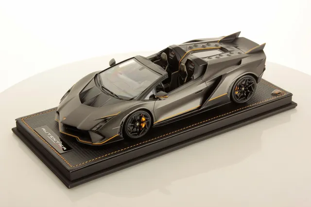 mr-collection-models-lamborghini-aut-ntica-1-18-miniature-auto-de-collection-one image 1