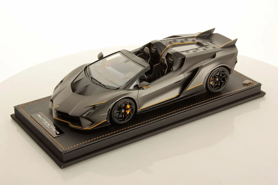 mr-collection-models-lamborghini-aut-ntica-1-18-miniature-auto-de-collection-one image 1