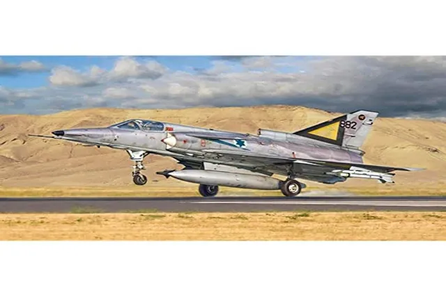 italeri-kfir-c2-c7-avion-de-chasse-maquette image 1