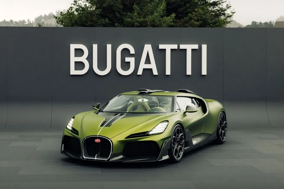 mr-collection-models-bugatti-brouillard-1-18-miniature-auto-collection image 1