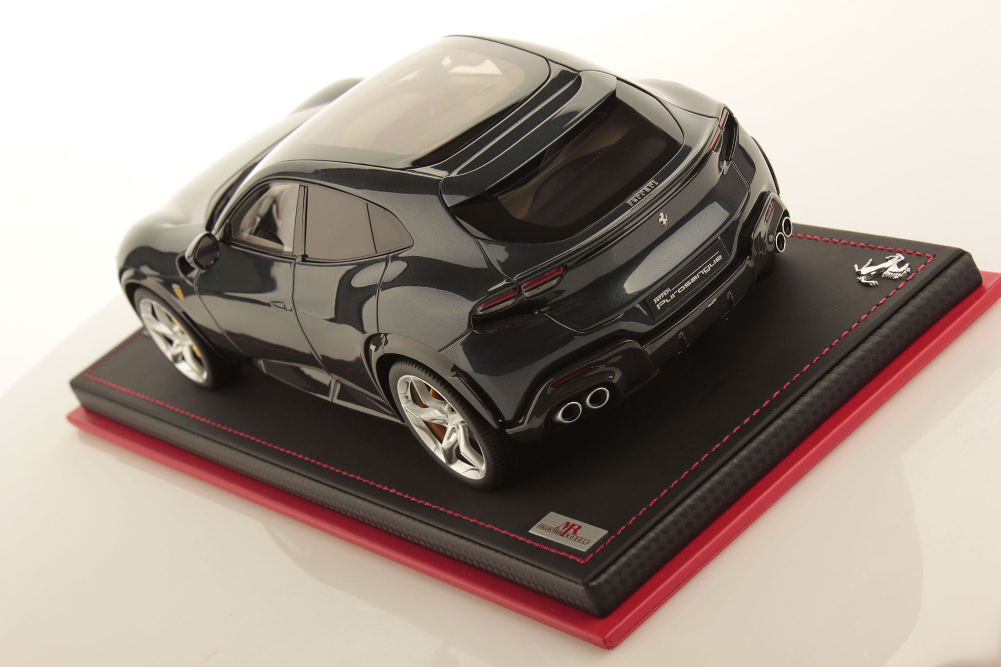 mr-collection-models-ferrari-purosangue-1-18-4 image 4