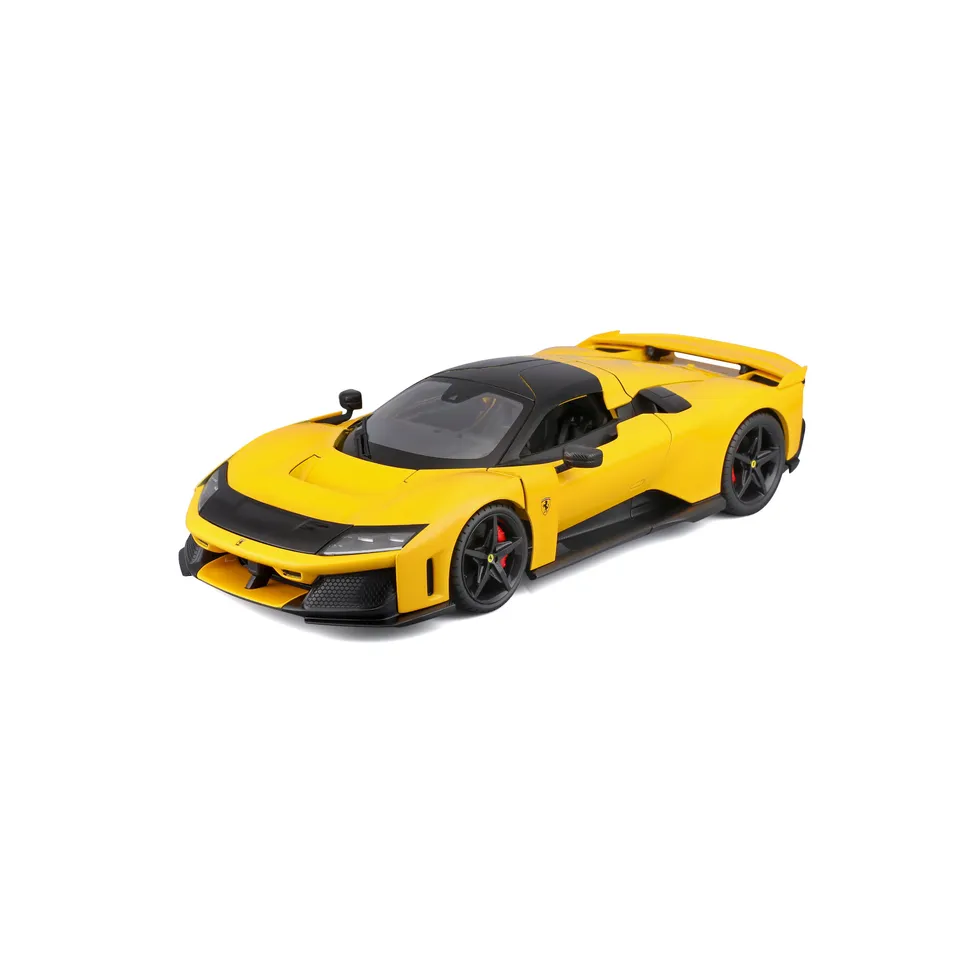 bburago-ferrari-f80-giallo-modena-race-play-1-18 image 1