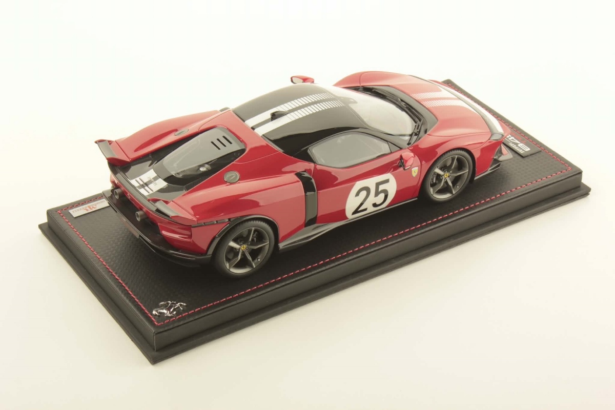 mr-collection-models-ferrari-849-testarossa-1-18-2 image 2