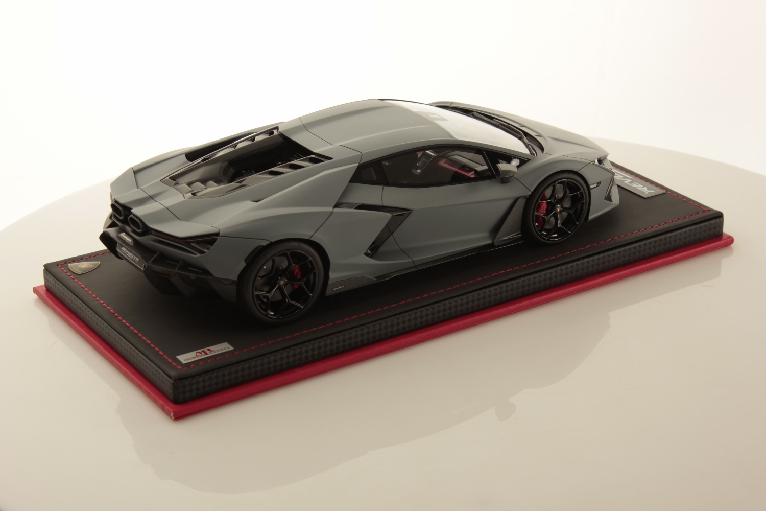 mr-collection-models-lamborghini-revuelto-1-18-miniature-auto-hybride-hpev image 2