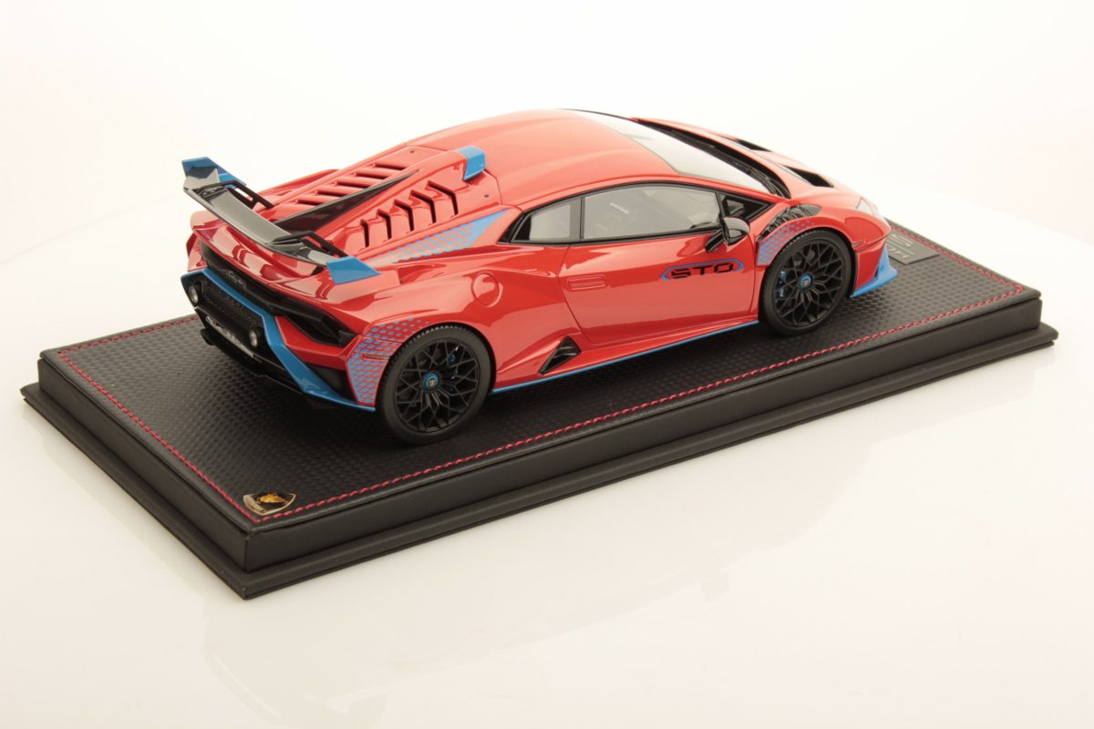 mr-collection-models-lamborghini-hurac-n-sto-1-18-miniature-auto image 2