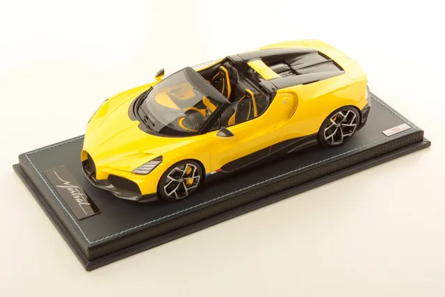 mr-collection-models-bugatti-w16-mistral-1-18-miniature-auto-de-collection image 1