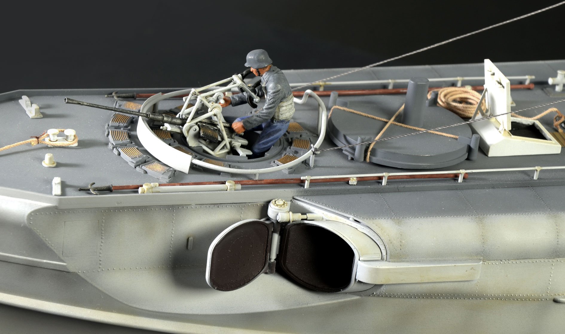 italeri-schnellboot-typ-s-100-premium-edition-maquette-bateau-chelle-1-35 image 6