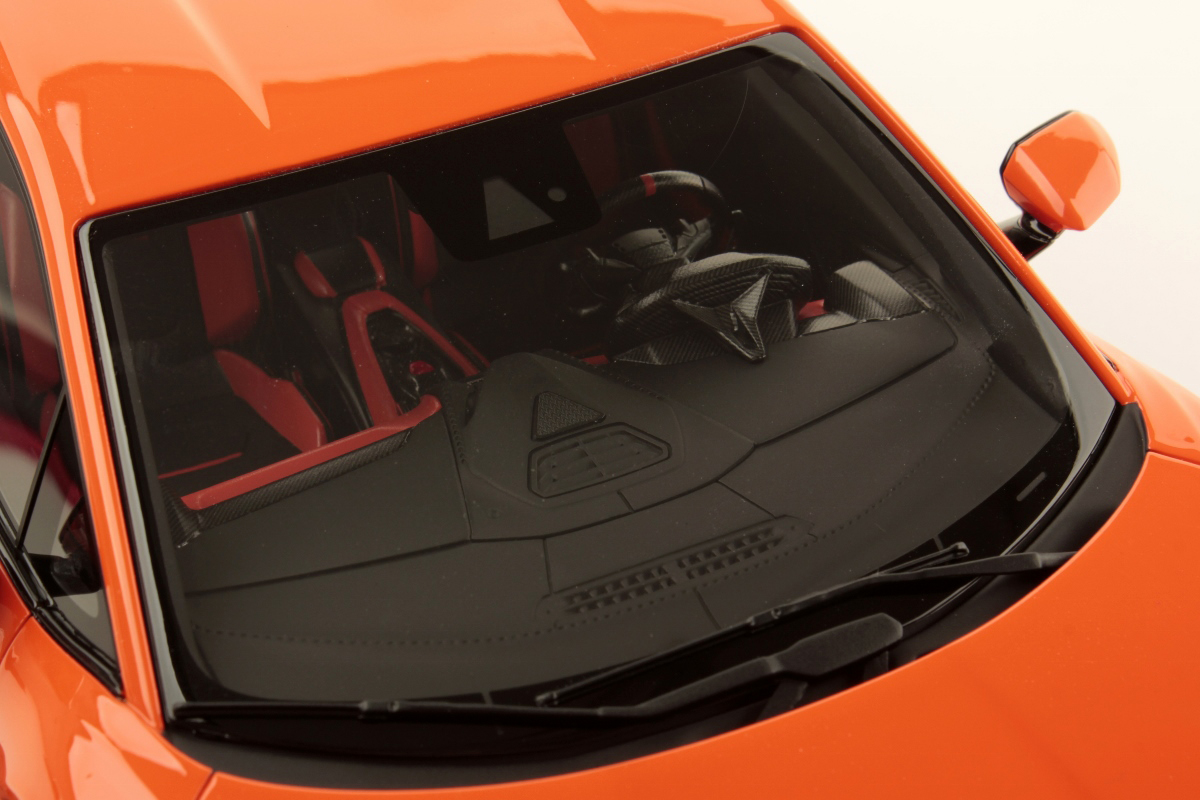 mr-collection-models-lamborghini-temerario-1-18-2 image 6