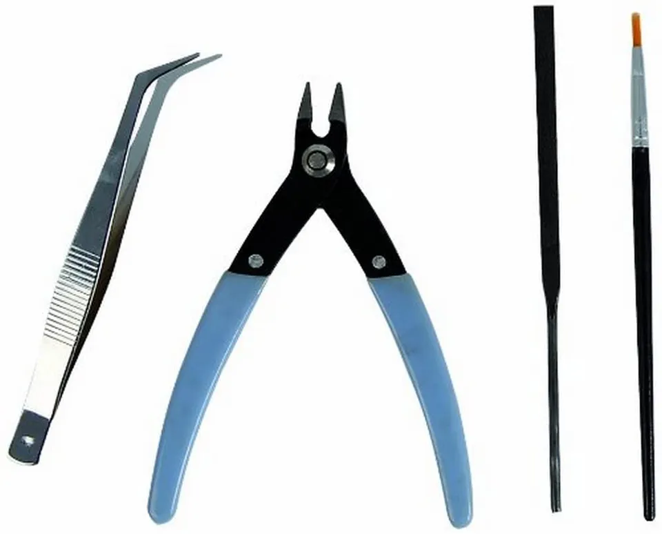 italeri-jeu-d-outils-mod-lisme-accessoire-maquette-assembler image 1