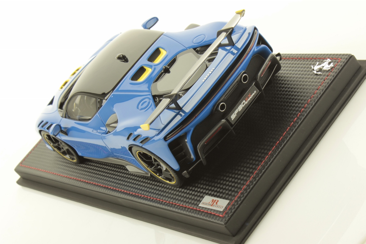 mr-collection-models-ferrari-sf90-xx-stradale-1-18 image 4