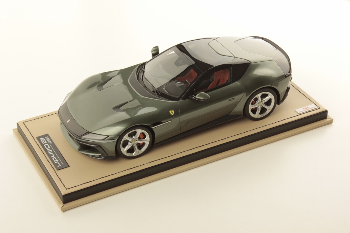 mr-collection-models-ferrari-12cilindri-1-18 image 1
