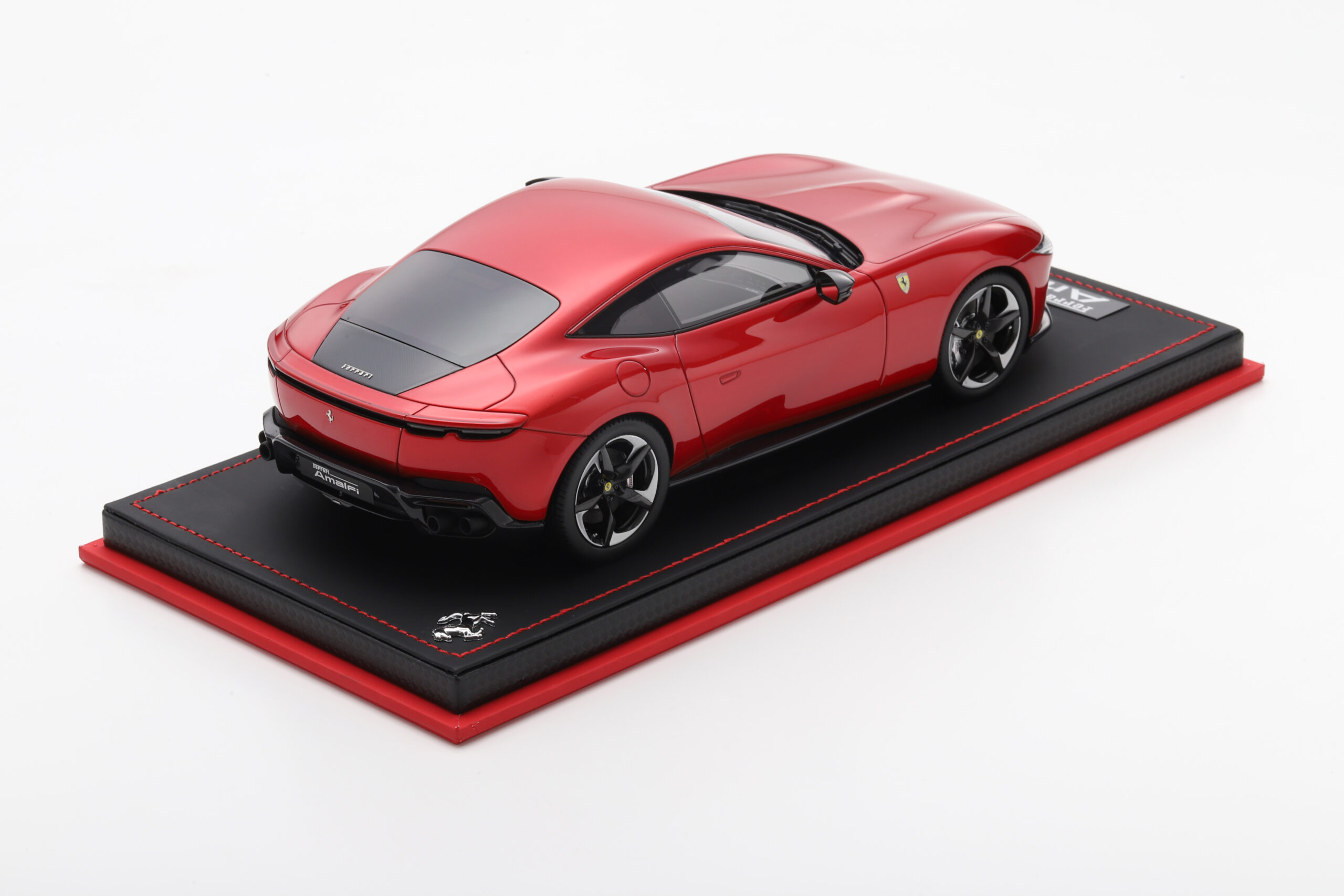mr-collection-models-ferrari-amalfi-1-18-miniature-auto-collection image 2