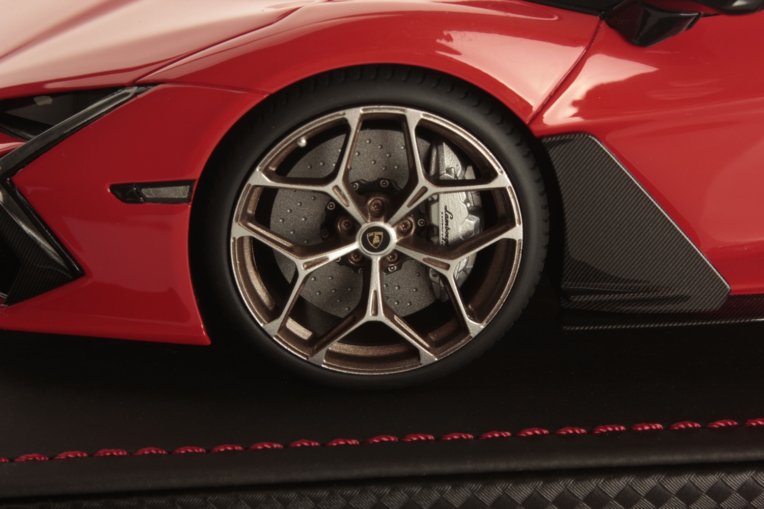 mr-collection-models-lamborghini-revuelto-1-18-8 image 5
