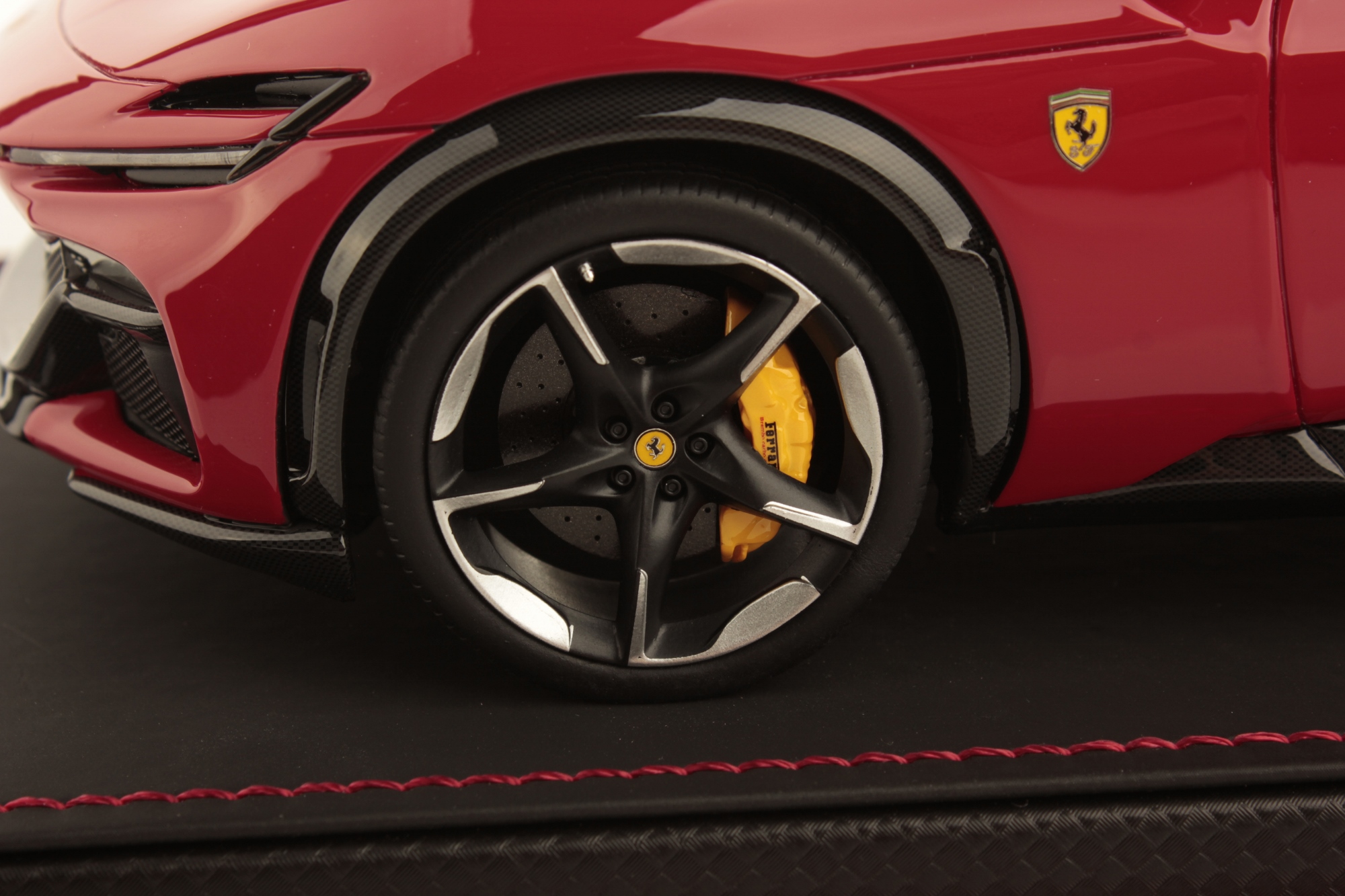 mr-collection-models-ferrari-purosangue-1-18-5 image 5
