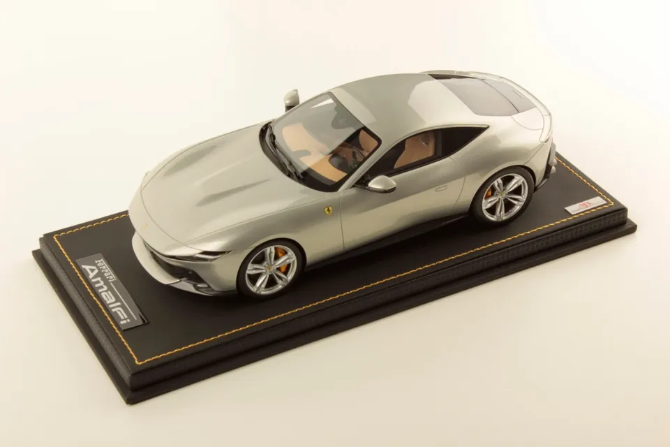 mr-collection-models-ferrari-amalfi-1-18 image 1