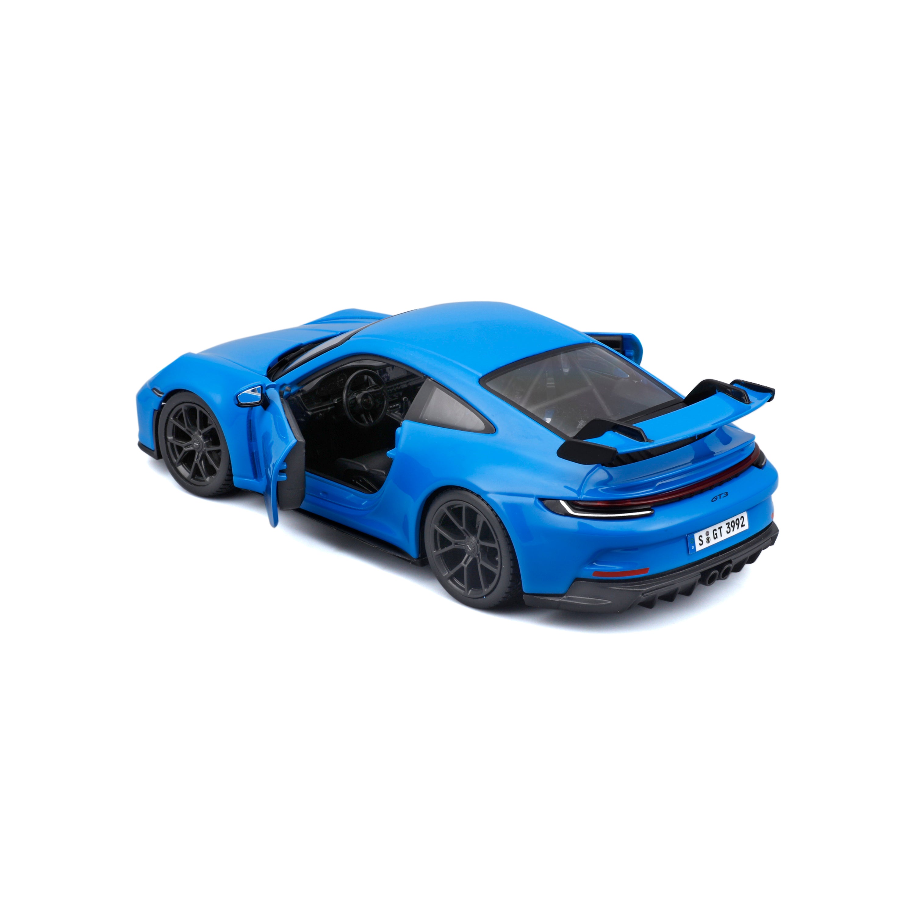 bburago-model-kit-porsche-911-gt3-1-24 image 6