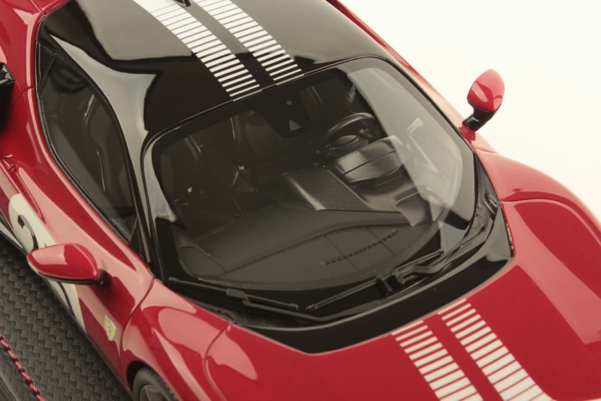 mr-collection-models-ferrari-849-testarossa-1-18-2 image 6
