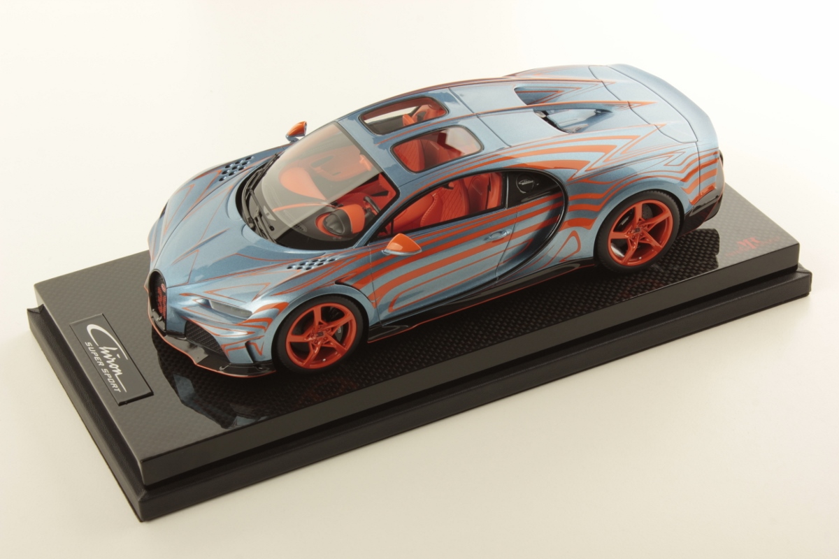 mr-collection-models-bugatti-chiron-super-sport-1-18-3 image 1