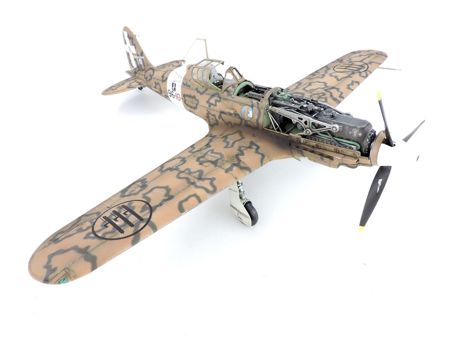 italeri-macchi-m-c-202-folgore-maquette-avion-chasse image 3