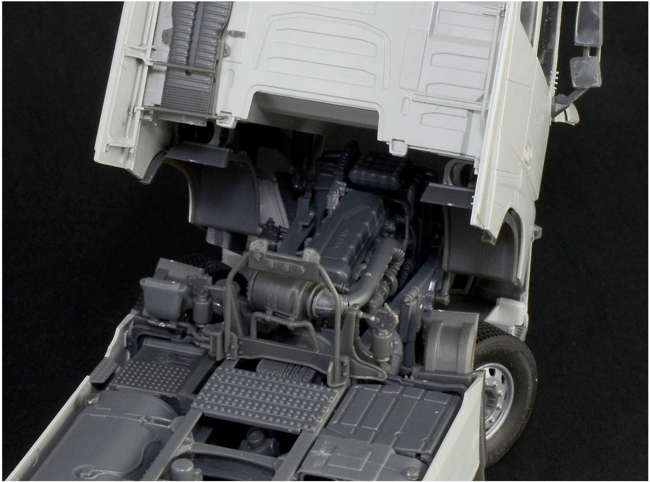 italeri-i3940-maquette-camion-assembler-non-peint image 4