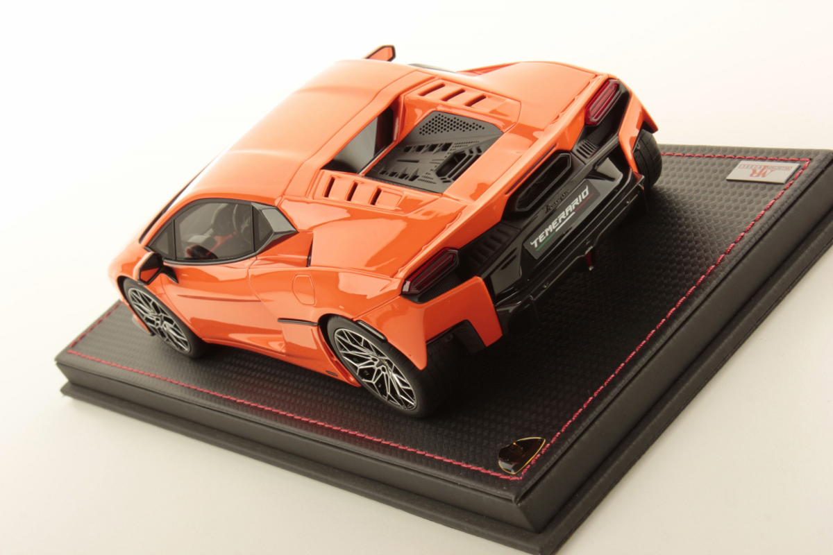 mr-collection-models-lamborghini-temerario-1-18-2 image 4