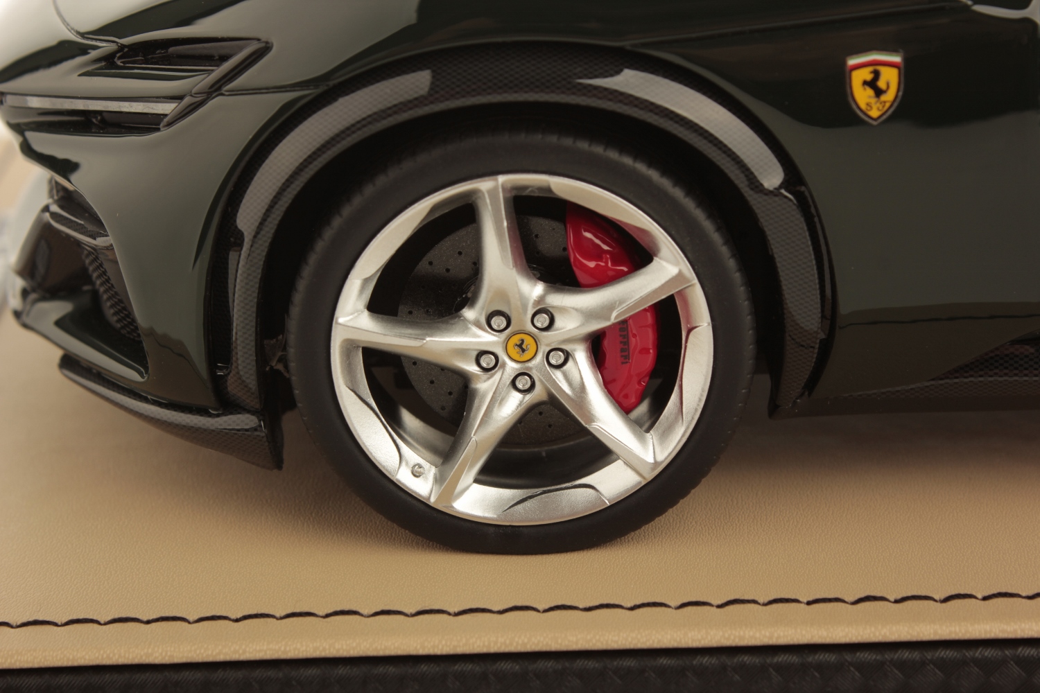 mr-collection-models-ferrari-purosangue-1-18-2 image 5