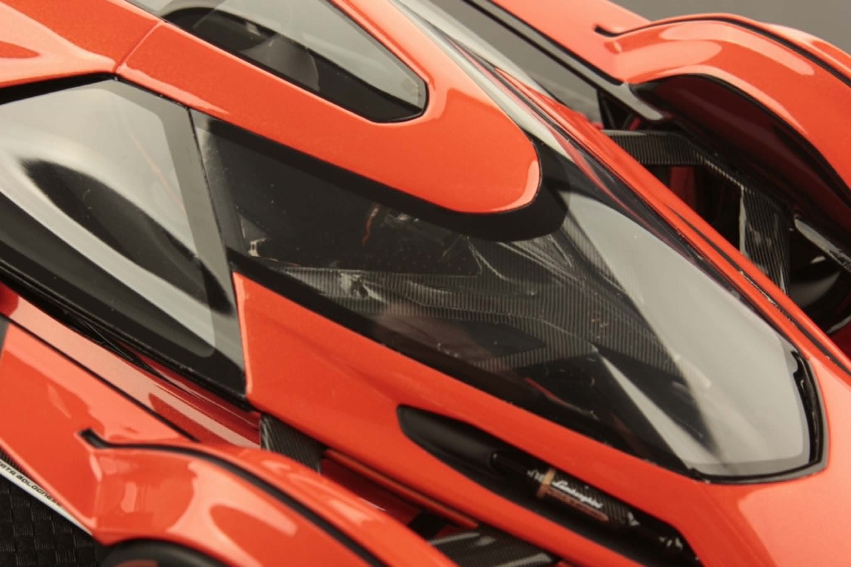mr-collection-models-lambo-v12-vision-gran-turismo-1-18 image 5
