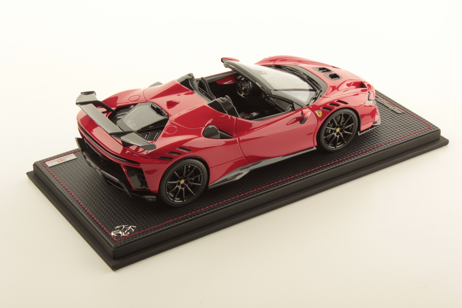 mr-collection-models-ferrari-sf90-xx-spider-1-18-miniature-auto-2 image 2