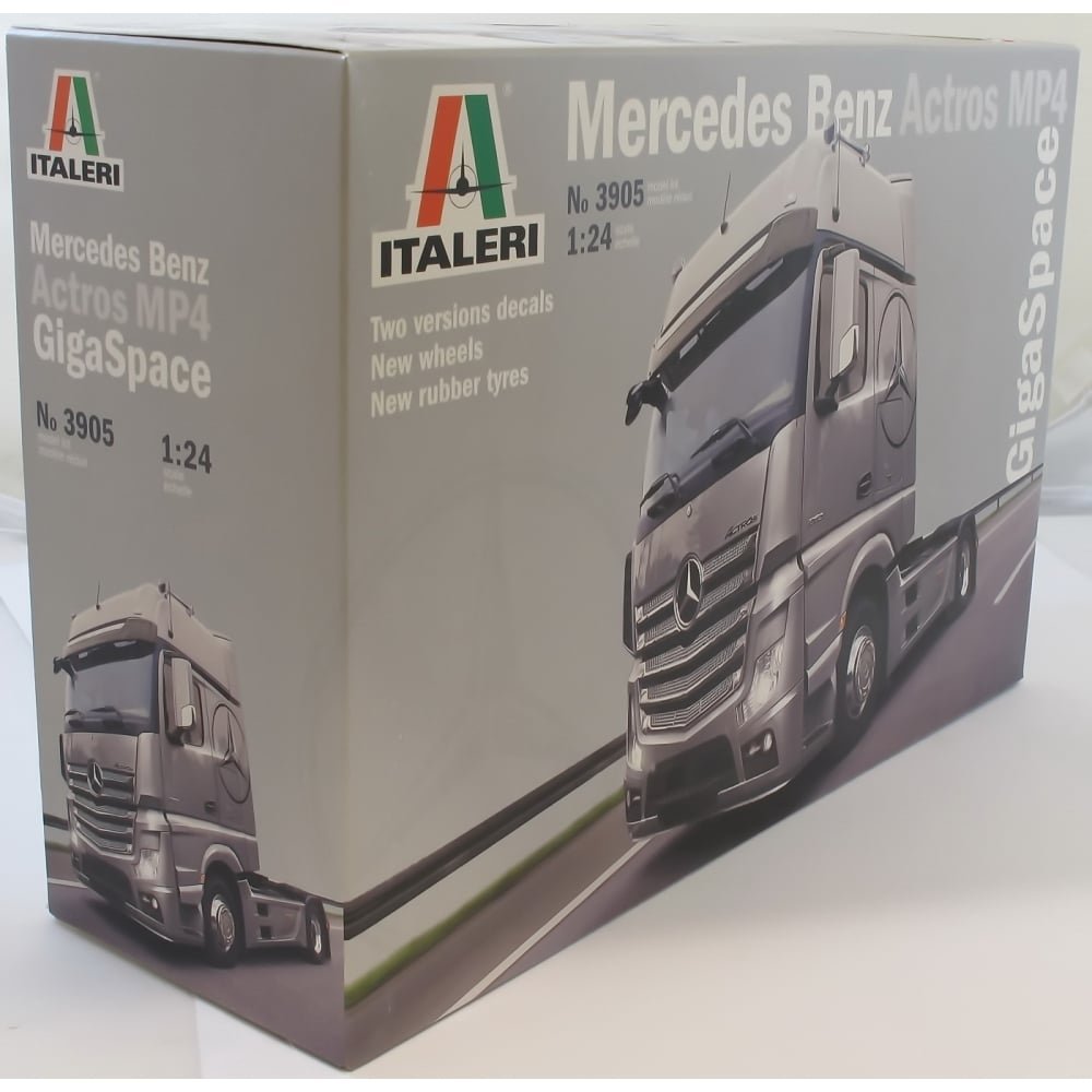 italeri-mercedes-actros-gigaspace-maquette-camion image 1
