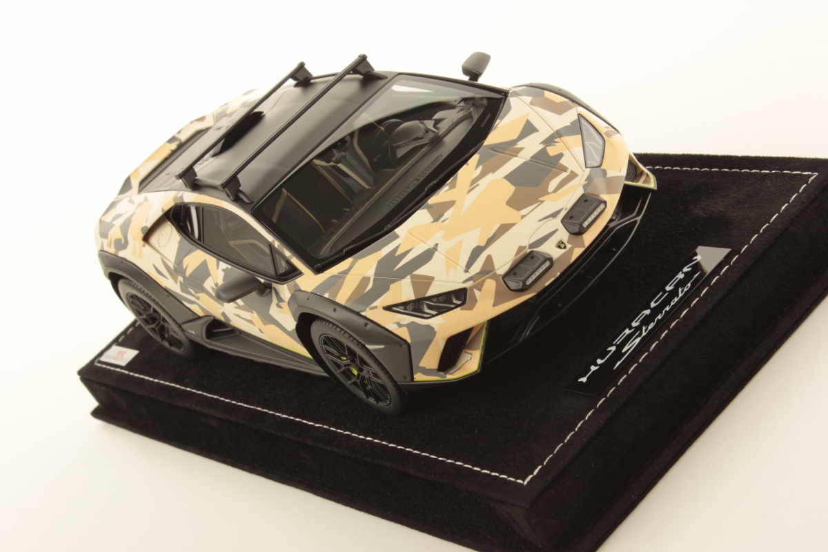 mr-collection-models-lamborghini-hurac-n-sterrato-all-terrain-1-18 image 3