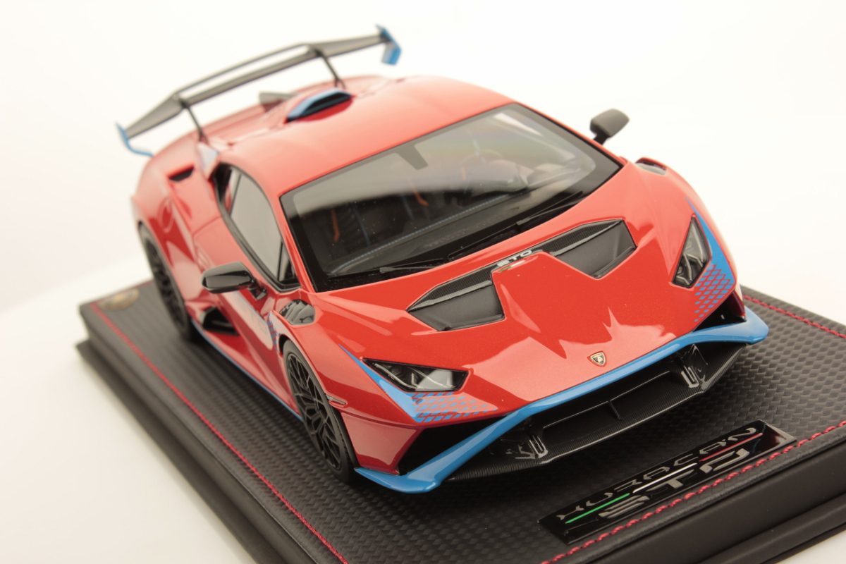 mr-collection-models-lamborghini-hurac-n-sto-1-18-miniature-auto image 3