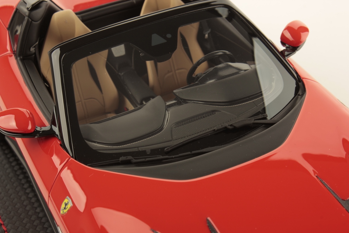 mr-collection-models-ferrari-12-cilindri-spider-1-18-2 image 6
