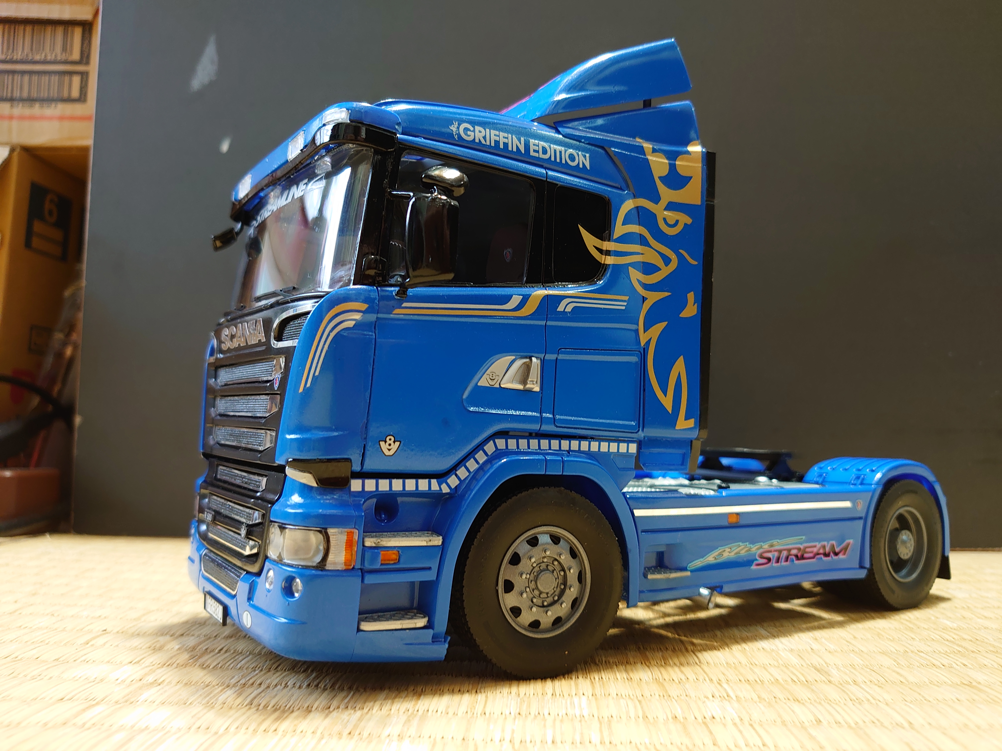 Top camion