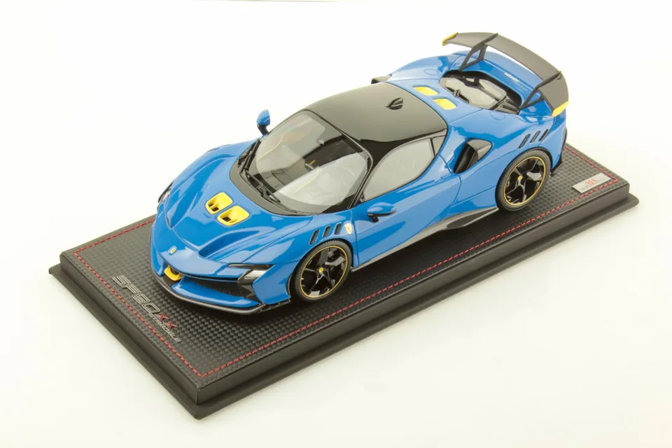 mr-collection-models-ferrari-sf90-xx-stradale-1-18 image 1