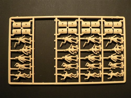 italeri-i6047-maquette-figurines-infanterie-romaine-1-72 image 5