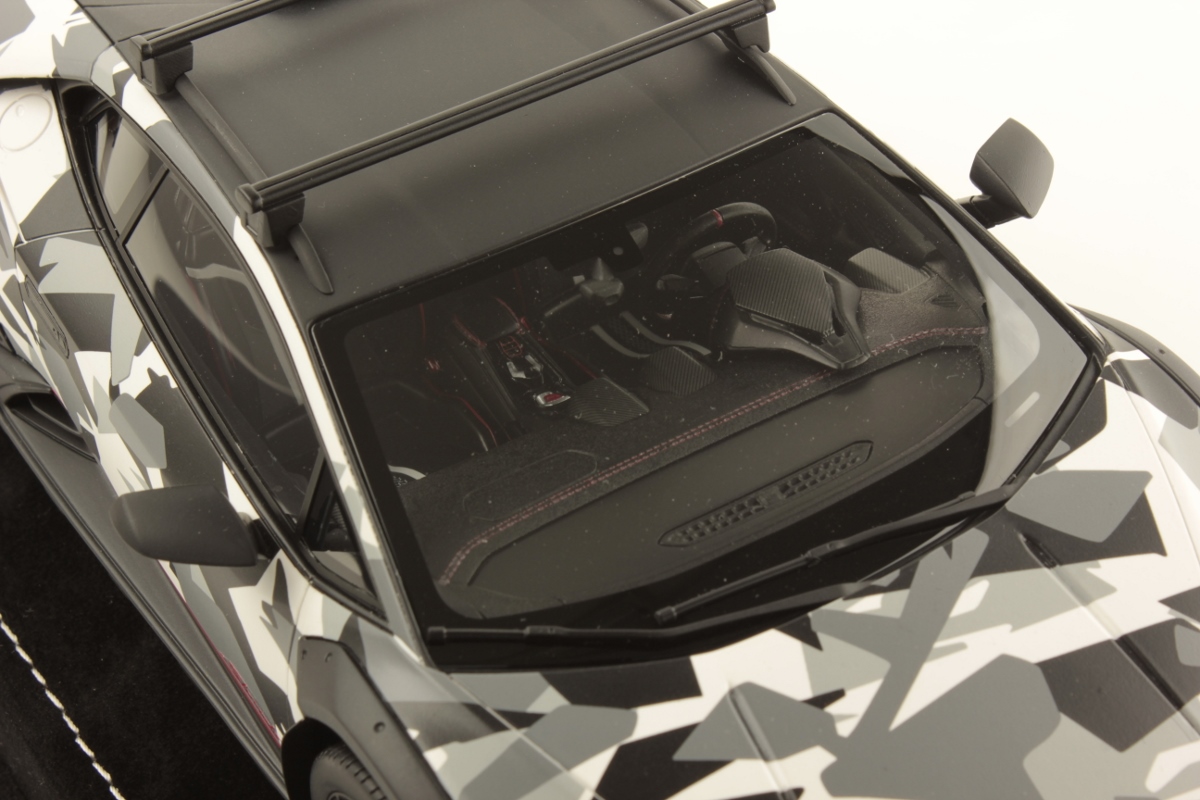 mr-collection-models-lamborghini-huracan-sterrato-all-terrain-1-18 image 6