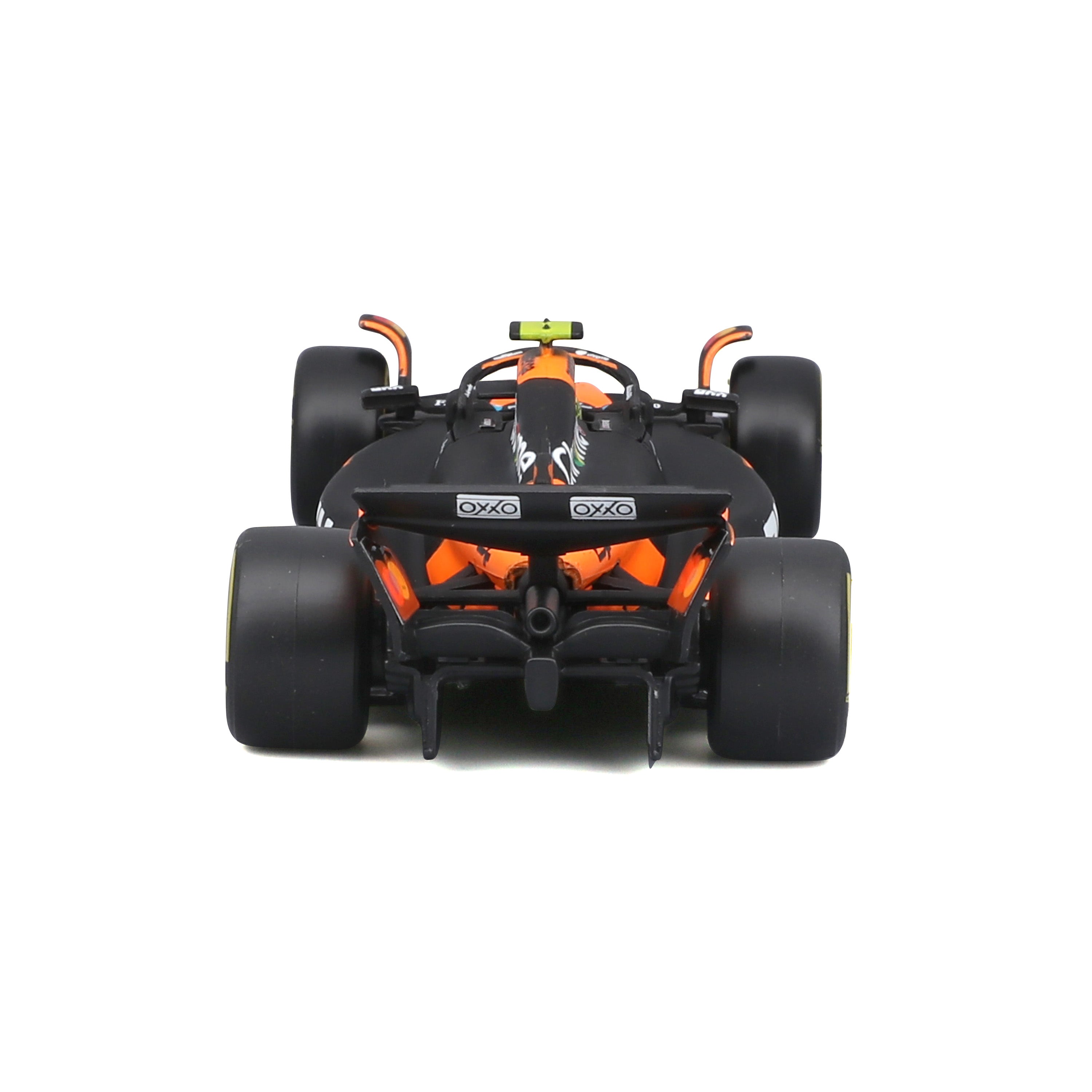 bburago-mclaren-f1-mcl39-2025-4-lando-norris-1-43-avec-socle-et-vitrine image 5
